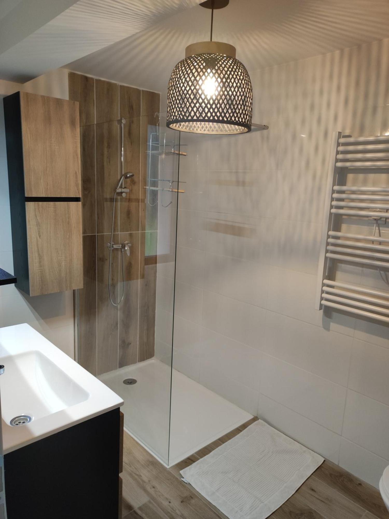 A La Campagne Apartment *