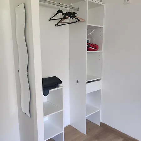 Appartement A La Campagne Saint-Georges-de-Luzençon Buitenkant foto